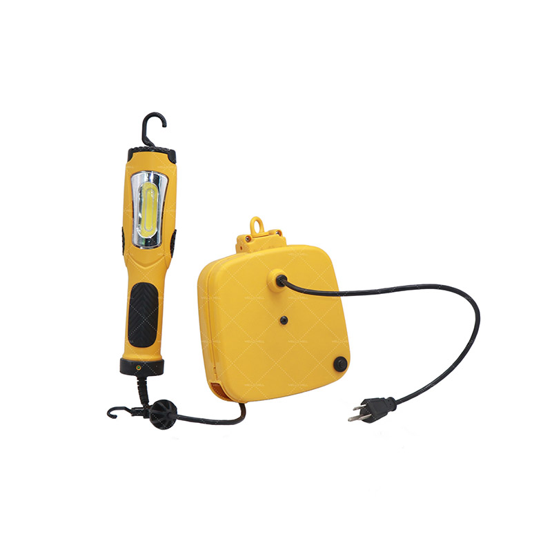 AD900