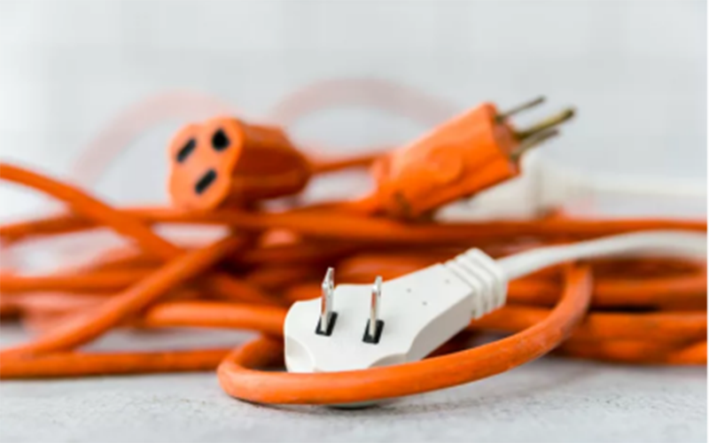 Choosing the Right Extension Cord: Amperage, Size, and Safety